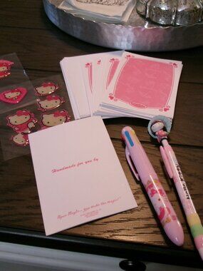Sanrio HELLO KITTY NOTECARD STICKER PEN & PENCIL LOT 2006, 2010 FUN ITEMS